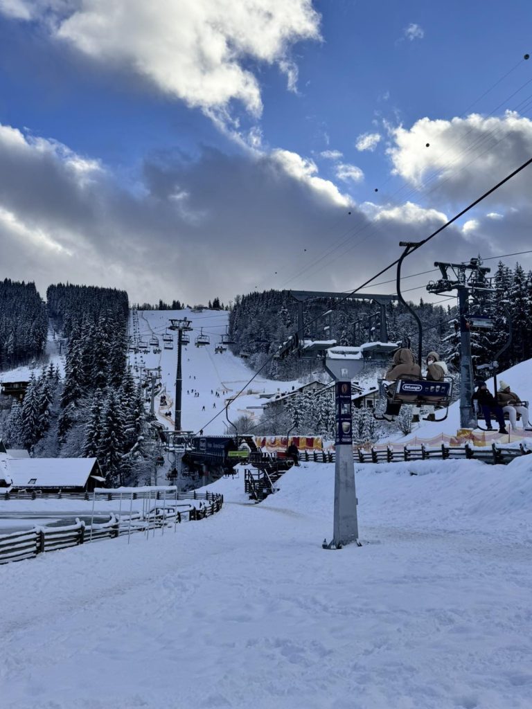 Карпатська водоспади та джерела. ТК Буковель 800 грн Карпатська водоспади та джерела. ТК Буковель 800 грн